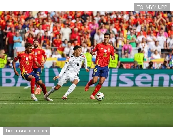 梅里诺技术驱动产品性能与可持续发展,引领足球装备行业革新 梅里诺技术驱动产品性能与可持续发展,引领足球装备行业革新