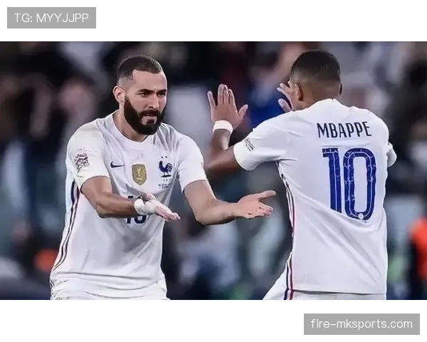 本泽马 vs 姆巴佩：终结效率与战术角色差异