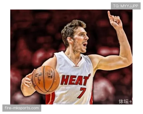 哈利伯顿挡拆频繁拉开空间 提升球队关键时刻组织效率